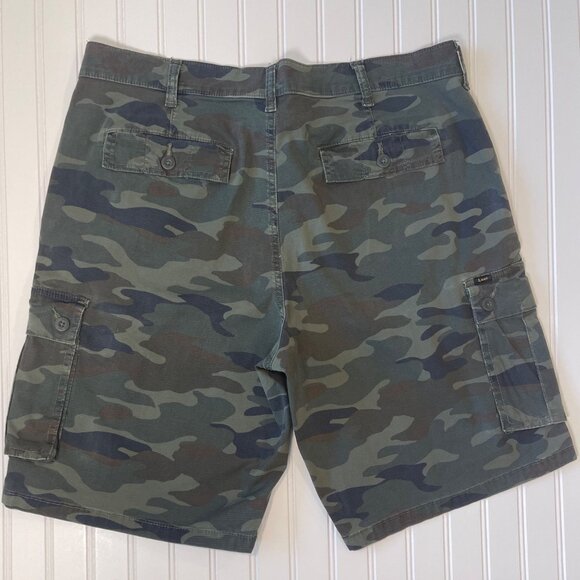 Lee Men’s Camo Cargo Shorts Size 40 Outdoor Utility Hiking Workwear Durable - Picture 2 of 9
